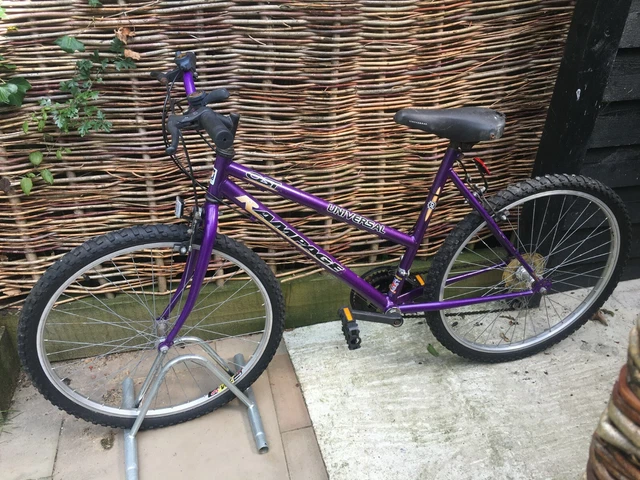 Universal rampage 2025 ladies bike