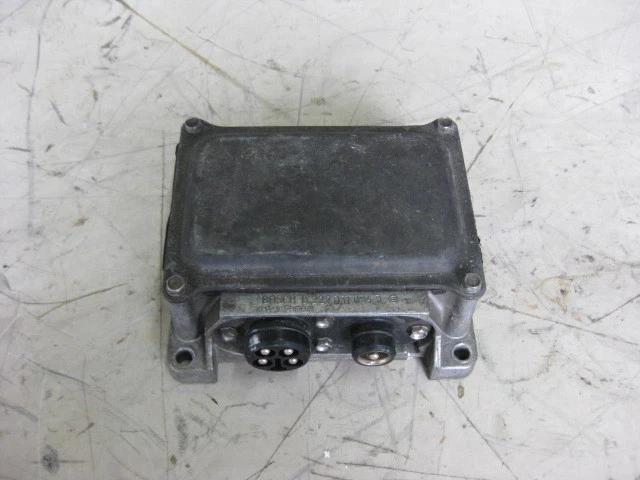 MERCEDES-BENZ M110 W116 W117 Bosch Ignition Transistor Control Unit ...