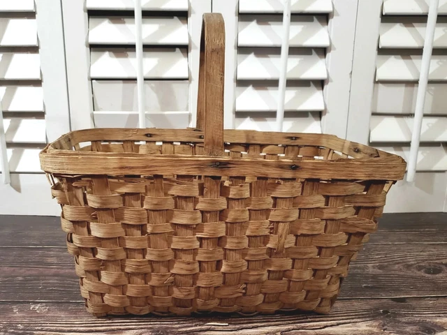 Antique Vintage Split Ash Splint Gathering Basket Bentwood Handle / Slight Wear