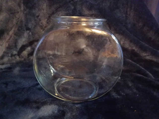 Vintage Clear Glass Goldfish Beta Fish Bowl Aquarium 8.5" x 8.5" x 5"  1 Gallon