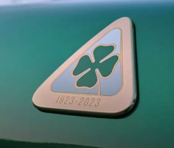 Kit Stemmi Logo Quadrifoglio Verde Anniversario 100 Anni Alfa Romeo Originale