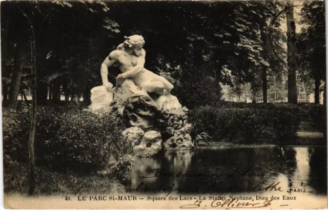 CPA St Maur Square of the Lakes Statue of Neptune (1348213)