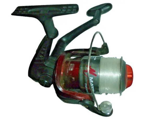 MATZUO MZ-230 RED Fishing Spinning Reel Super Smooth Spin 2 Ball