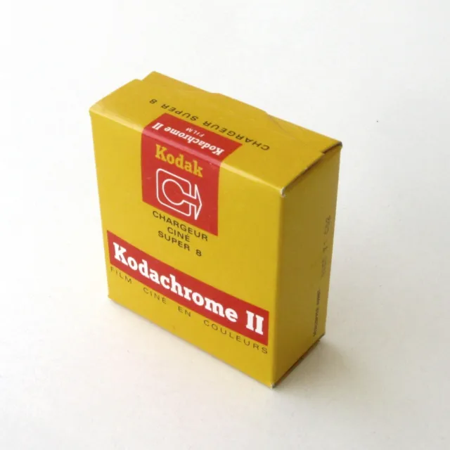 Film ciné  Kodak Kodachrome II Bobine super 8 mm Lomographie Péremption 12/1971