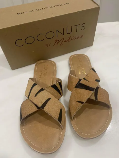 NIB Coconuts by Matisse Tiger Print Crossband Printed Calf Hair Slide Sandals 10