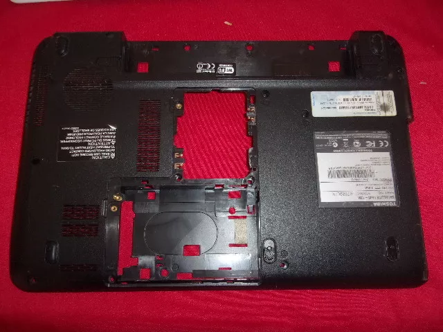 TOSHIBA L635 Plastics Processing Bass Bottom Without Flap