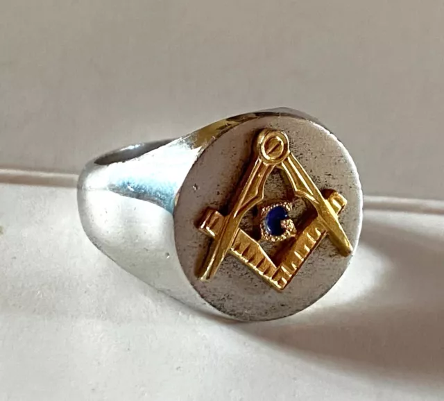 Vintage MASONIC Sterling Silver RING Size 9 New Old Stock 925 Freemason Symbols