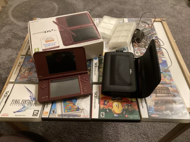 Nintendo dsi xl console bundle - video gaming - by owner