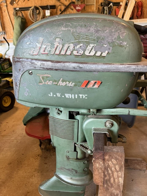 Johnson Sea-Horse 10 Boat Motor 1954