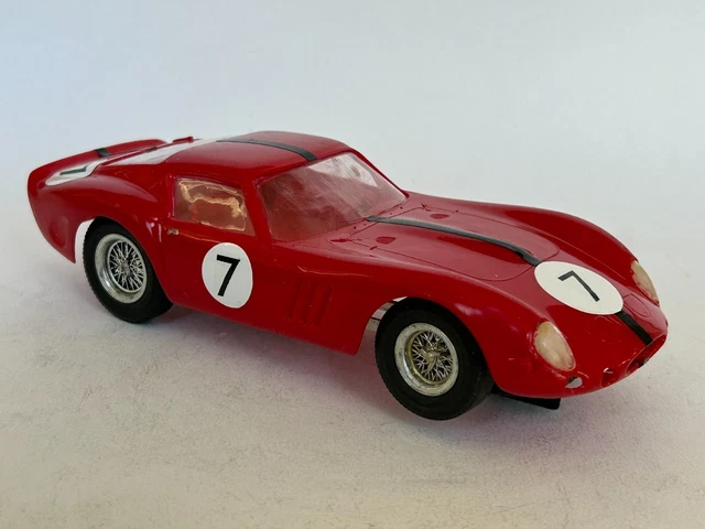 Miniature Revell Metal 1/18 Ferrari 250 GTO '62 – #24 Rouge – Collection