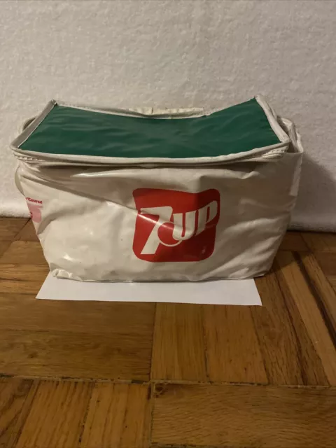 vintage 1970s  7up zip cooler bag Atlantic City Race Course