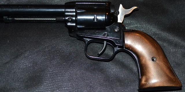 Heritage Rough Rider 22 Pistol Handgun Micro 3D Printed White Grips