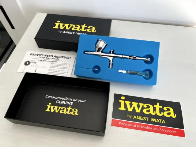 Iwata HP-C Plus Airbrush, AS NEW.