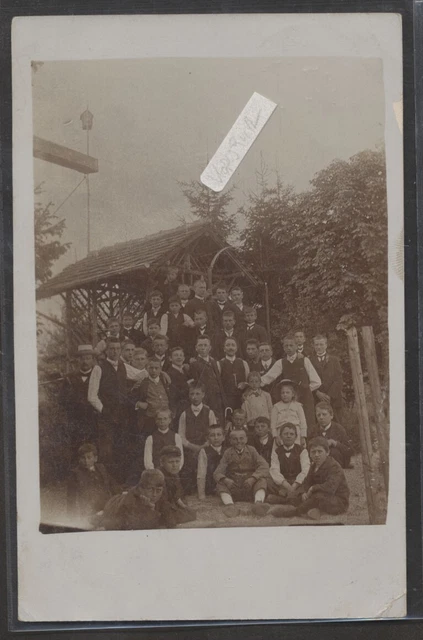 Biberach  Menschengruppe vor Holzraufe  ....  alte Fotokarte  gest.Biberach 1910