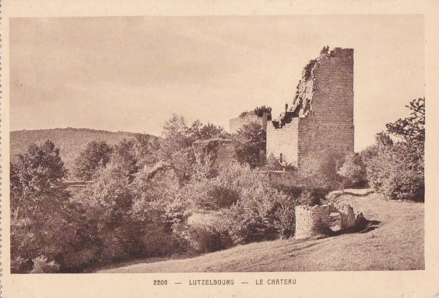 CPA 57 LORRAINE Moselle Env Saarburg Phalsbourg Saverne LUTZELBOURG Le Château