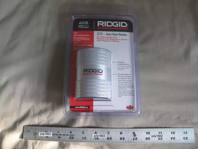 (1) NEW Ridgid 29993 Inner-Outer Reamer Deburring Stainless Copper