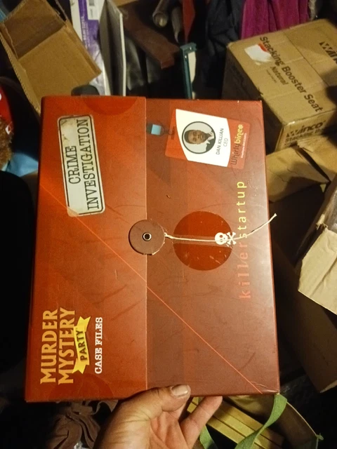 University Games MURDER MYSTERY PARTY Case Files: Killer Startup 2022