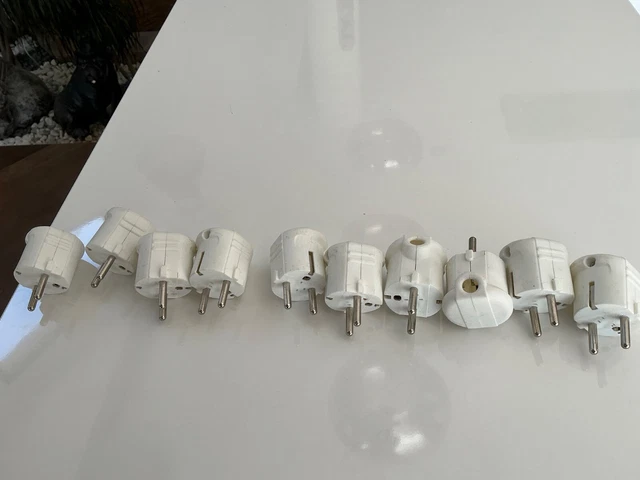 Lot 10 prises blanches ABSINA - Bricolage