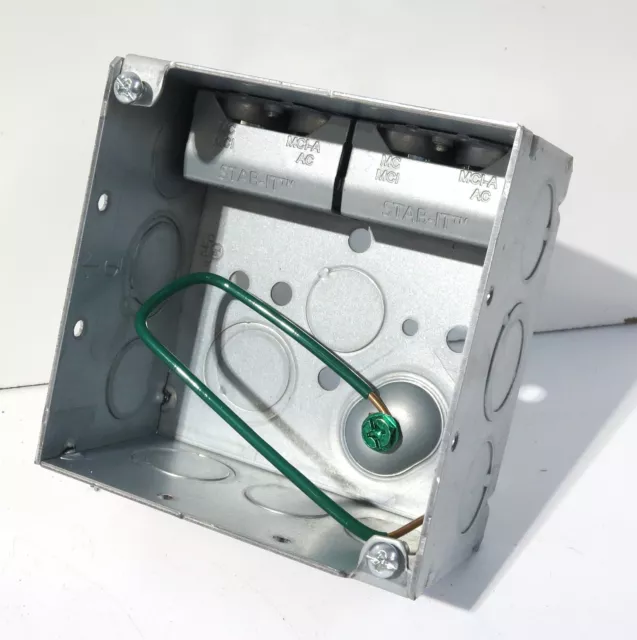 HUBBELL-RACO 244S 4 in. Square Box, Welded with (2) STAB-IT® (CASE OF 25)