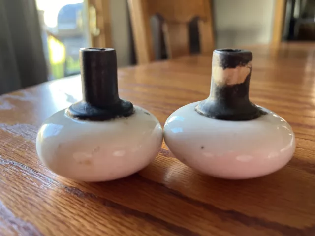Vintage/Antique White Porcelain Door Knobs (4)