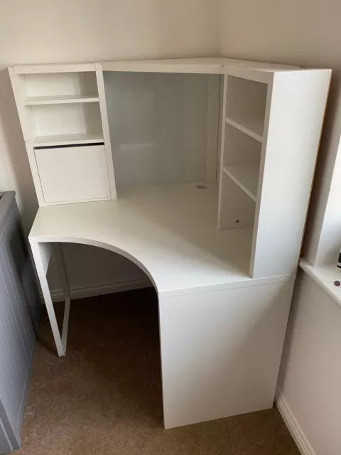 Corner micke desk discount
