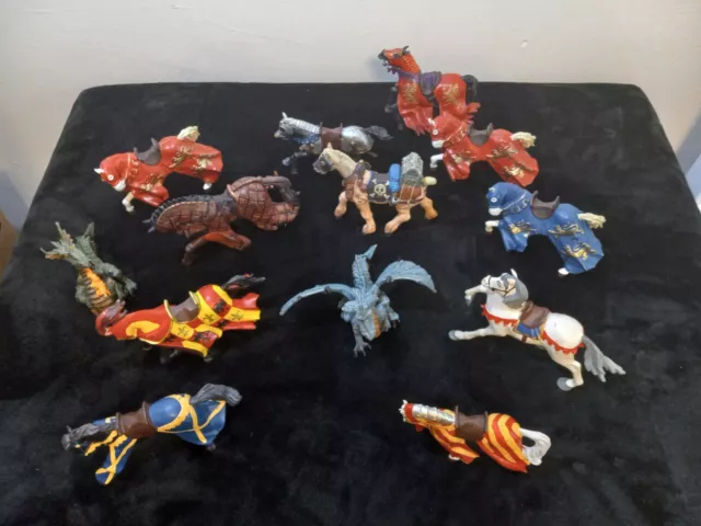 Papo Lot Of Horses And Dragons Vintage Midevil Knight Toy Castle Figures