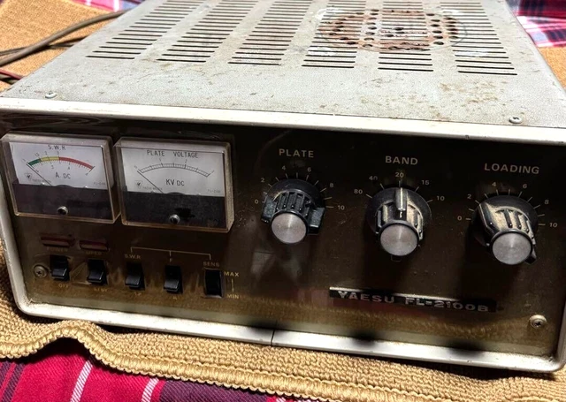 Thunderbolt 200 linear amplifier (untested
