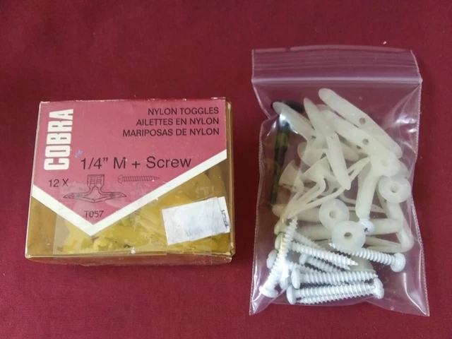 Toggle Bolt Nylon 1/4 M & SCREW 12 QTY IN PACKAGE # T057