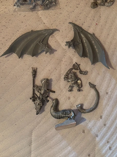C34 Chaos Hommes-Bêtes Raiders Cheval Support Metal Warhammer Fantasy