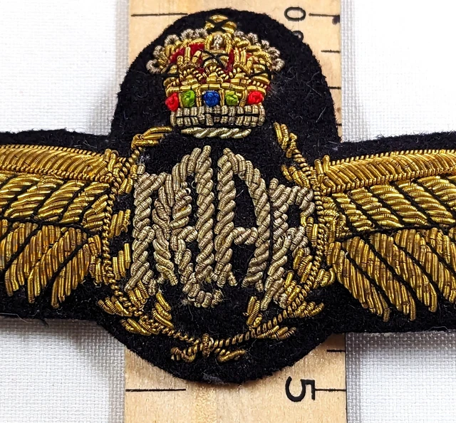 VINTAGE WW2 ROYAL Australian Air Force uniform bullion pilot wings