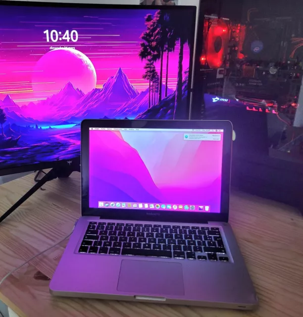 MacBook Pro 13"3 ( Core i5 2,4GHz/ 4go Ram / DD 320Go )