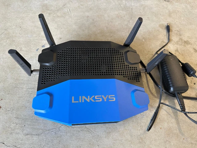 Linksys WRT1900AC 1300 Mbps 4 Port Dual-Band Wi-Fi Router
