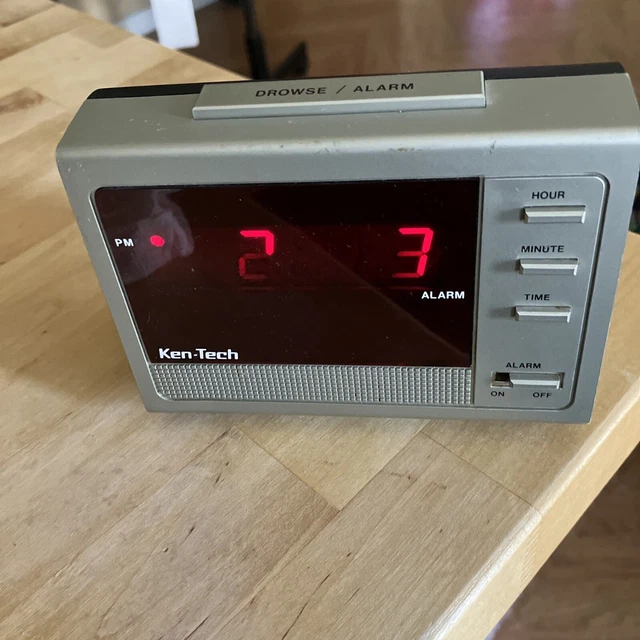 KENTECH VINTAGE Alarm Clock Model T4200 19.99 PicClick