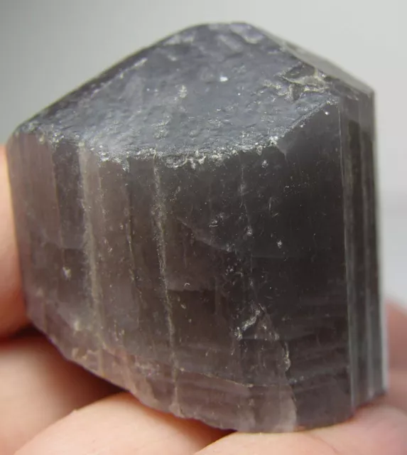 #15 Spécimen de cristal scapolit fluorescent scapolite terminé afghan 178,7 ct 35,70 g 34 mm