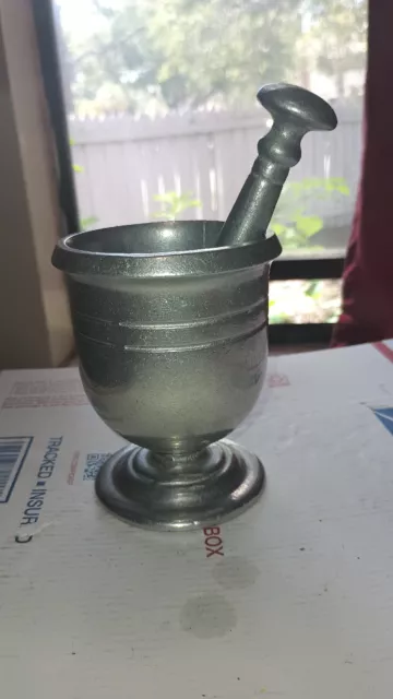 Wilton Columbia PA. U.S.A. Apothecary Mortar & Pestle Pewter Herb Crusher