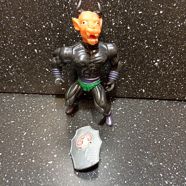Figurine Bootleg Eskeleton Fighter Dark Hawk Avec Accessoires - Occasion