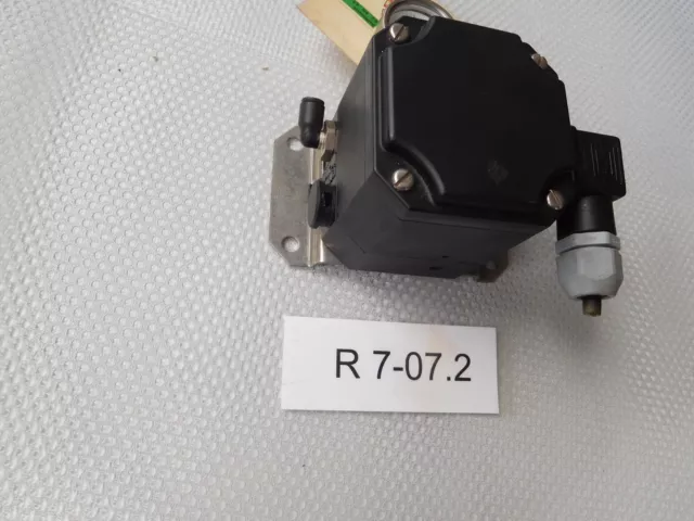 Samson U /P, 6126 Elektropneumatische Convertisseur En 0-10V Out 0,1 -4, 4 BAR 3