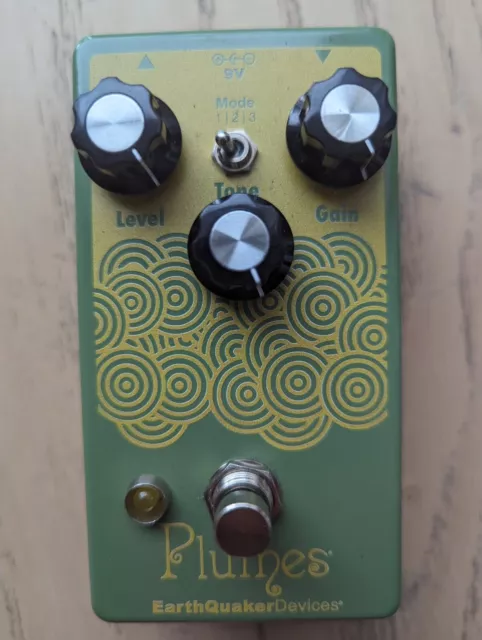 EarthQuaker Devices Plumes Overdrive Guitar Effect Pedal