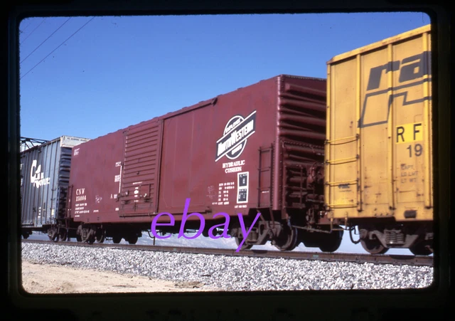 Orig Slide Chicago & North Western C&NW CNW #154004 boxcar 1996