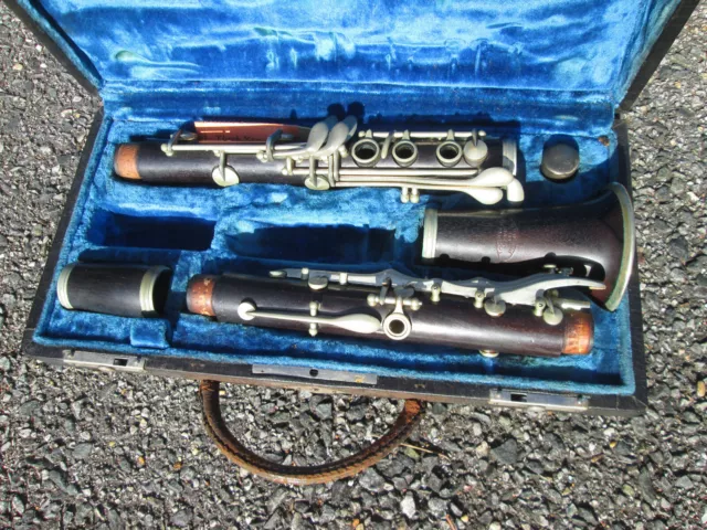 Vintage 1920s Harry Pedler & Co Elkhart  WOOD  Clarinet  & CASE COMPLETE- NICE!