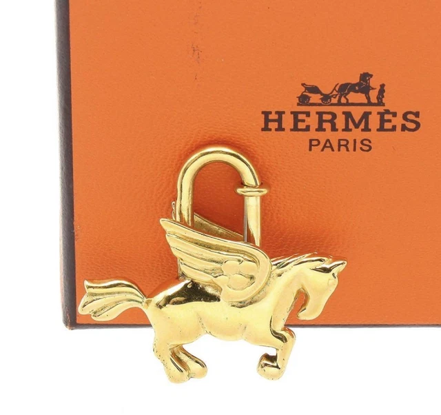 Hermes Pegasus Cadena Gold Color Bag Charm Keyring Accessories
