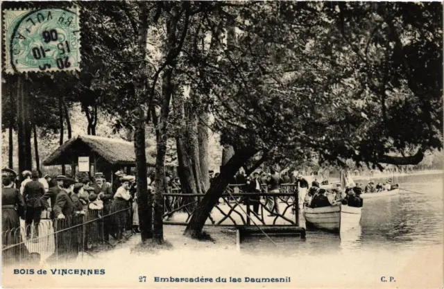 CPA AK PARIS 12th Bois de VINCENNES Embarcadere du Lac Daumesnil (672593)