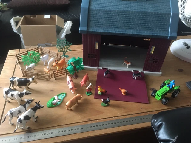 Plastic toy sales barn