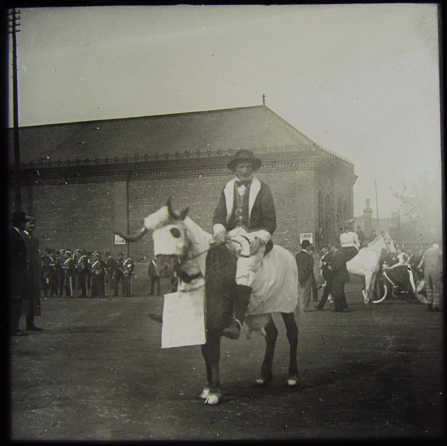 Glass Magic Lantern Slide PARADE GROUP - STOCKPORT C1897 VICTORIAN PHOTO