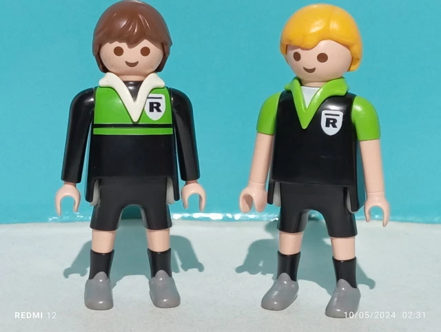 Playmobil terrain de football + personnages avec boîte - Jeux & Jouets