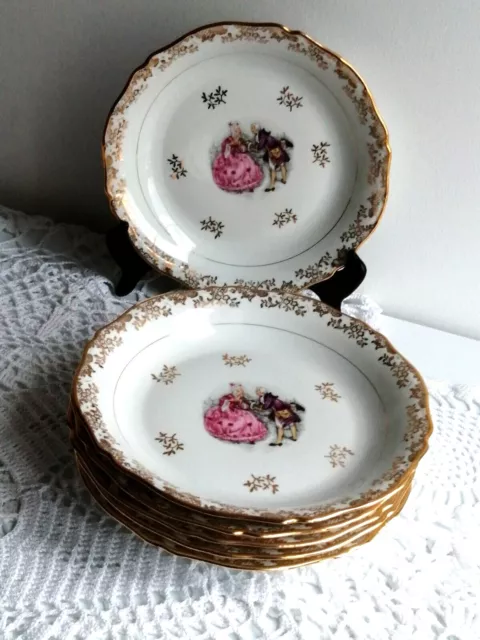 6 Anciennes Assiettes Creuses en Porcelaine du Centre, Fragonard