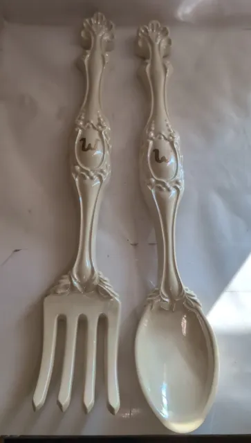 *VINTAGE PAIR* of ARNEIS 1992 CERAMIC WALL HANGING Pearl  SPOONS *FRENCH STYLE