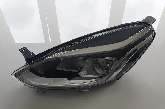 Sourcils De Phare En Fibre Carbone Pour Ford Fiesta MK7/MK7.5 (2012-2017)