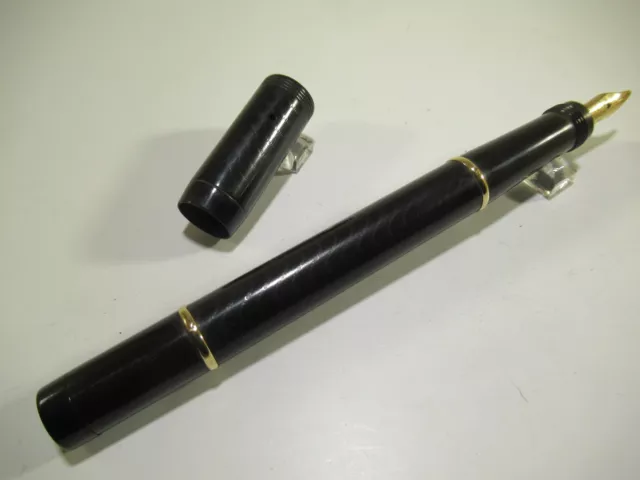 Stylo plume rentrante or 18 K BAYARD - French safety fountain pen BAYARD gold ni