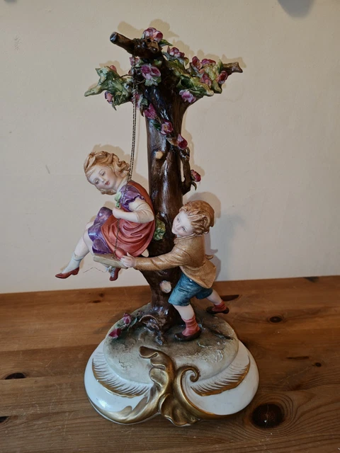 CAPODIMONTE PORCELAIN FIGURINE Ornament Of Grandmother
